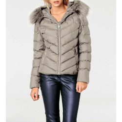 Designer quilted jacket w. faux fur taupe