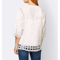Blouse jacket with embroidery and lace ecru