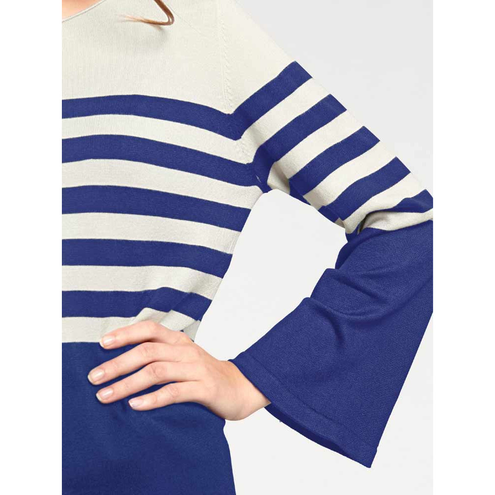 Feinstrickpullover ecru-blau