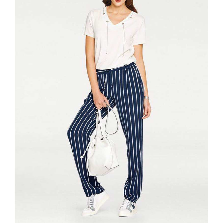 Designer-Shirt m. Ketten offwhite