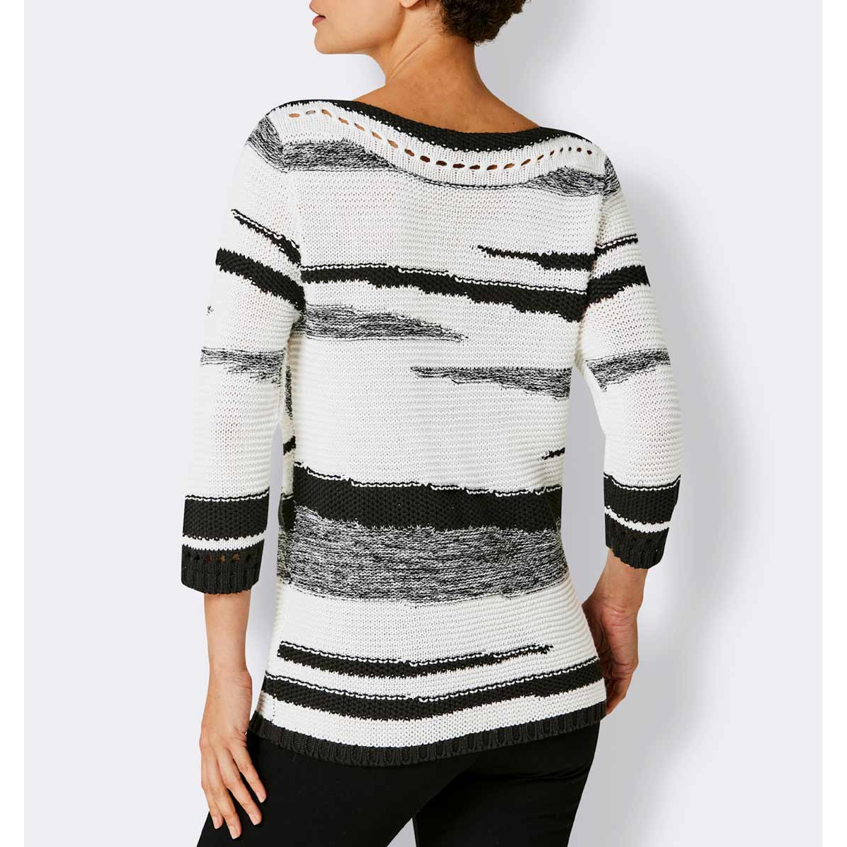 3/4 Arm-Pullover m. Lochmuster weiß-schwarz