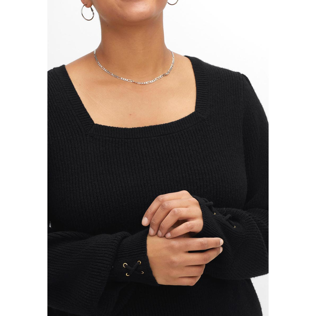 Pullover m.Schmuckschnürung schwarz