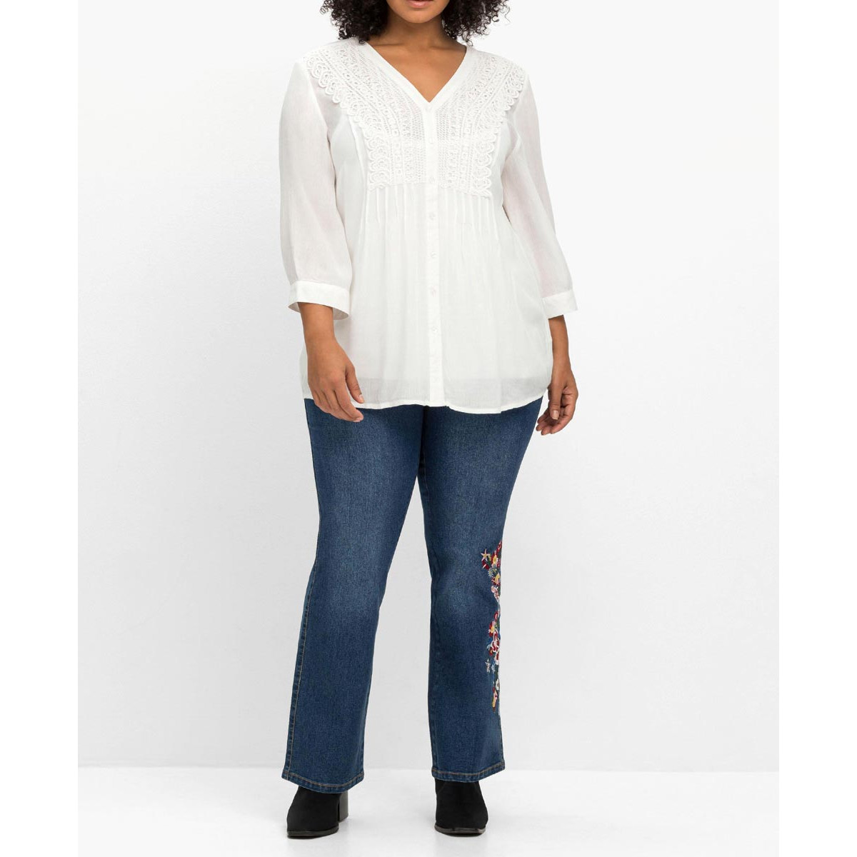 Bootcut-Jeans m. Blumenstickerei blue Denim
