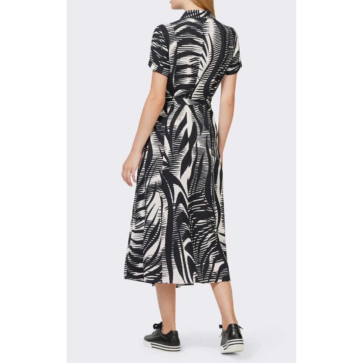 Designer-Kleid m. Gürtel schwarz-ecru