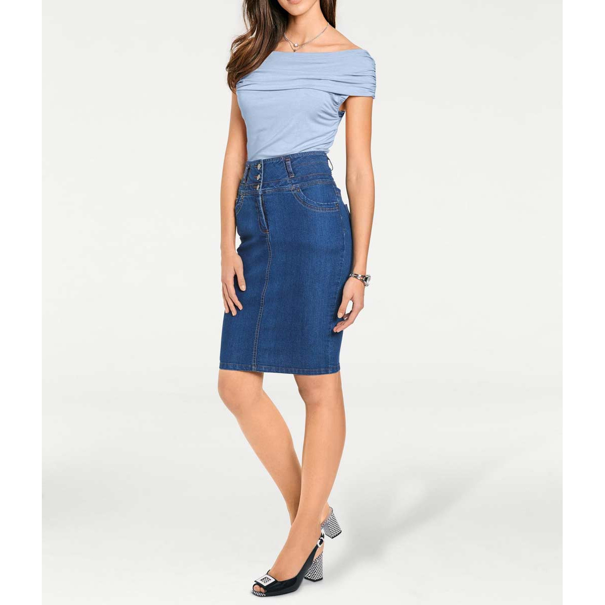 Designer-Optimizer-Carmenshirt hellblau