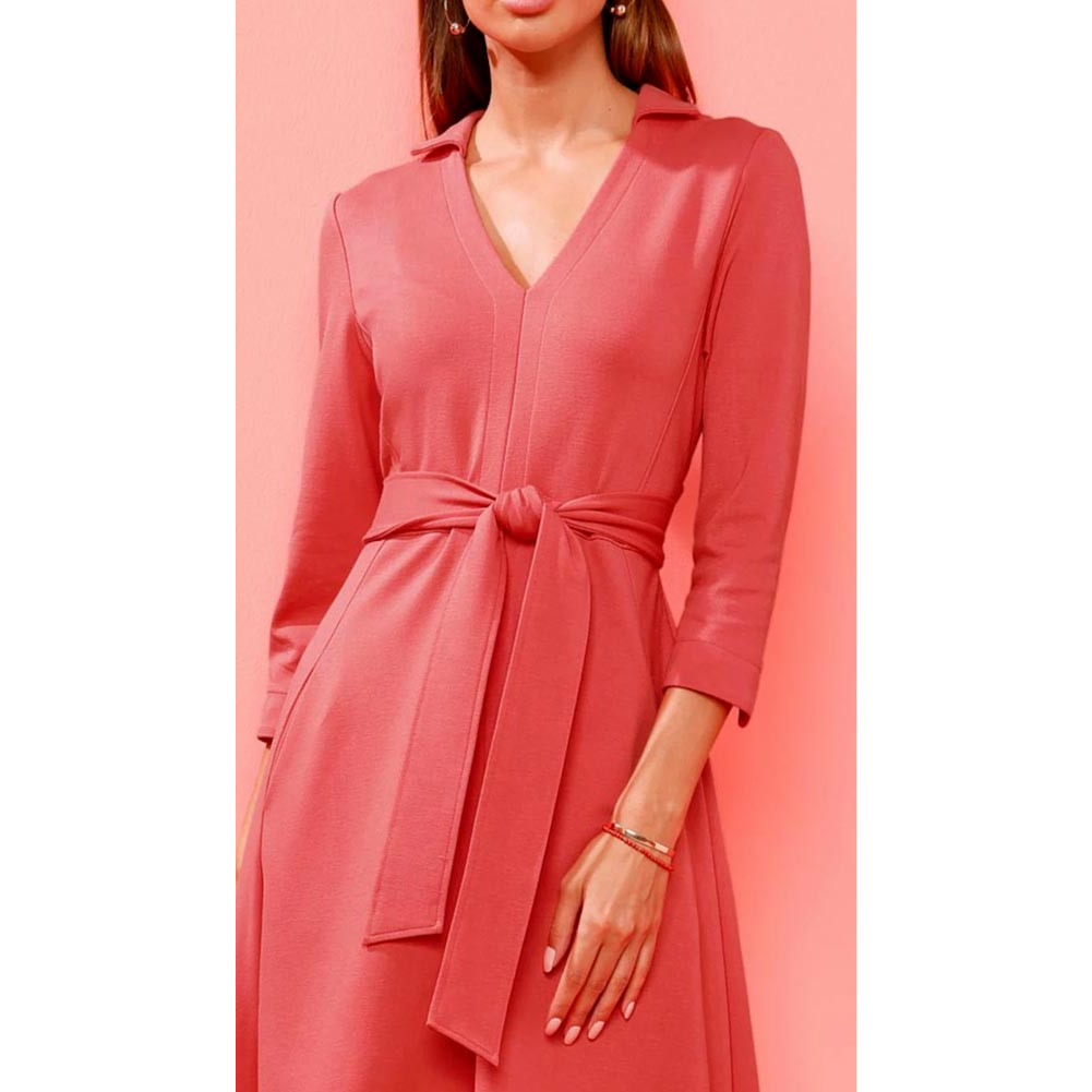 Designer-Jerseykleid m. Gürtel hummer