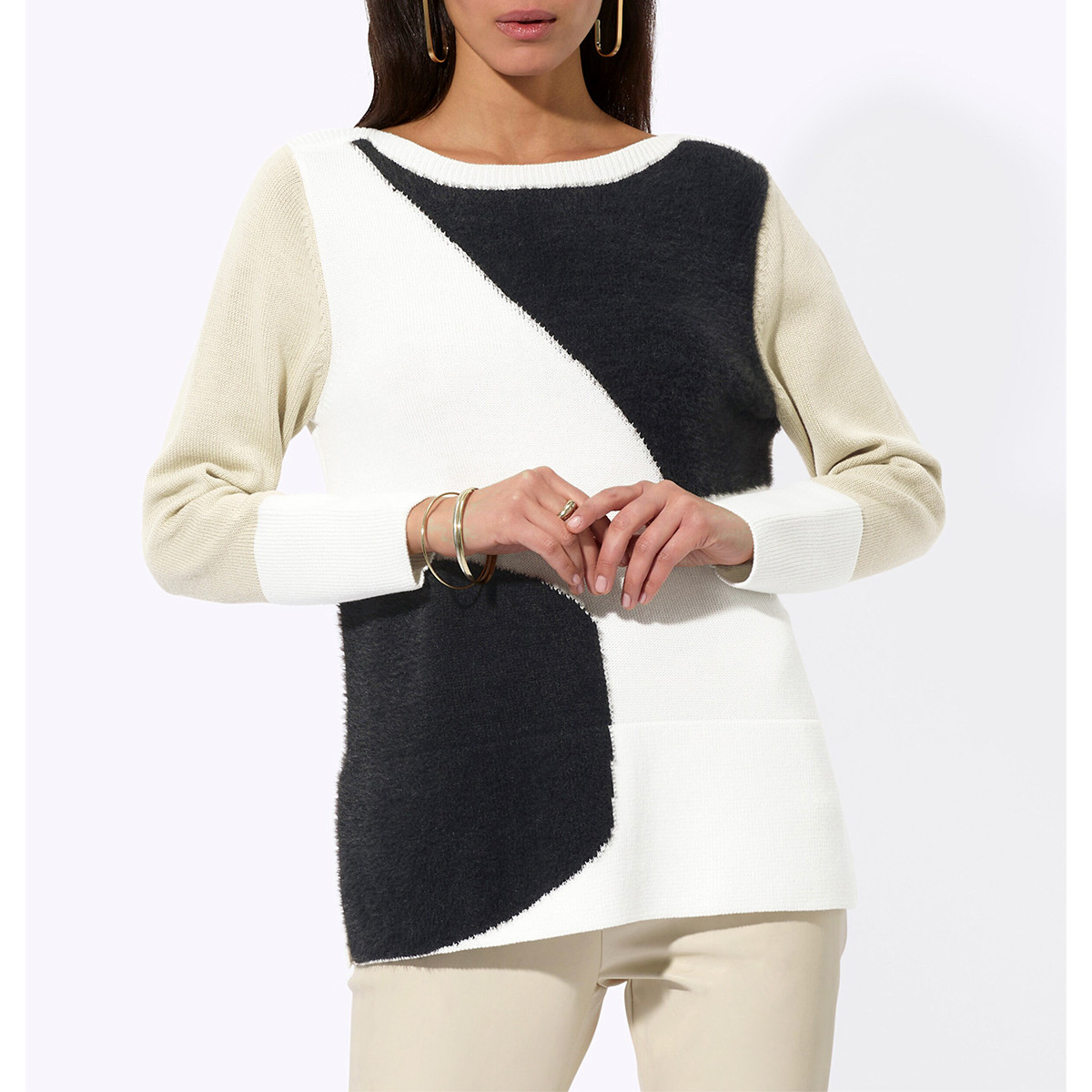 Pullover m. Flauschgarn schwarz-ecru-gemustert