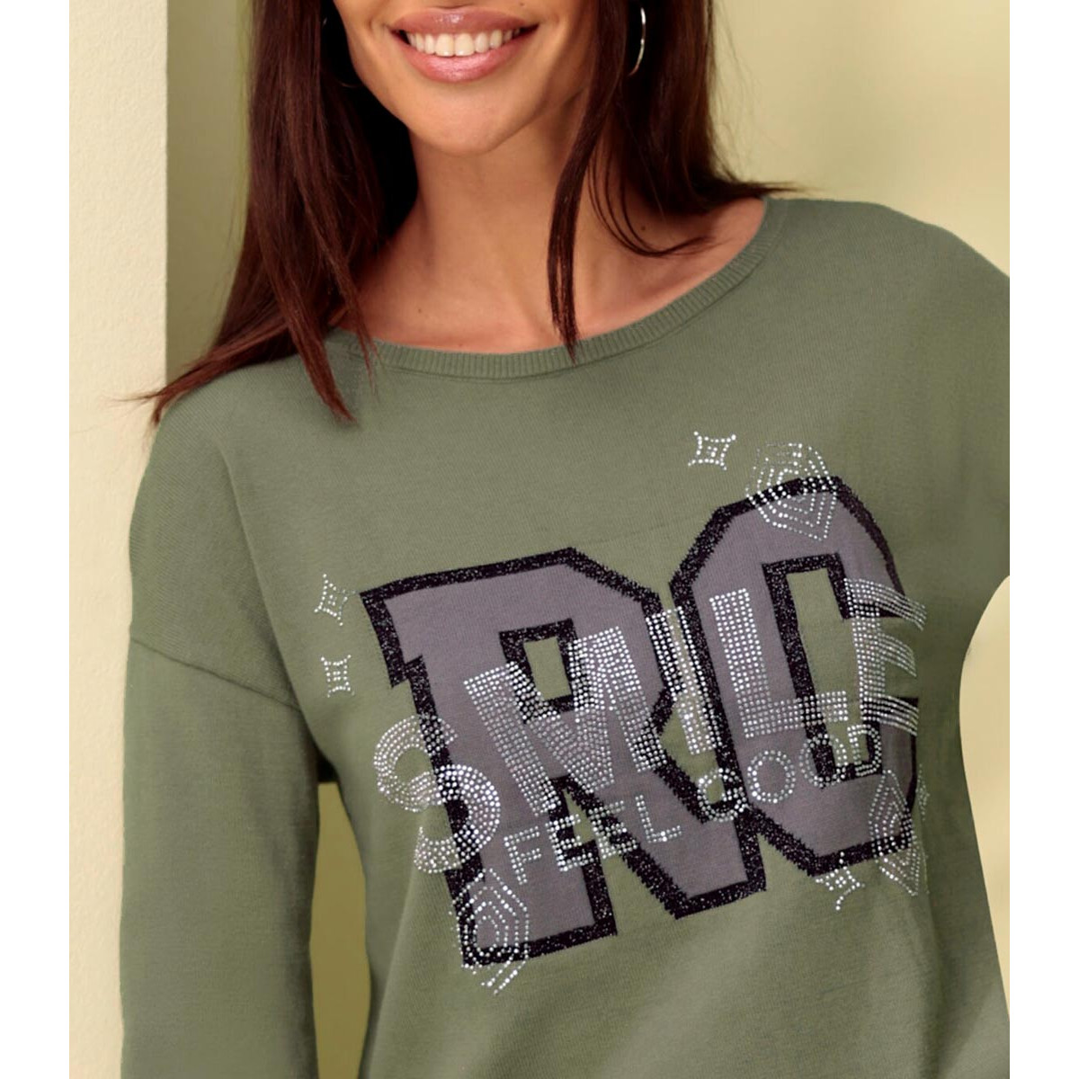Pullover m. Statement-Print khaki-schwarz