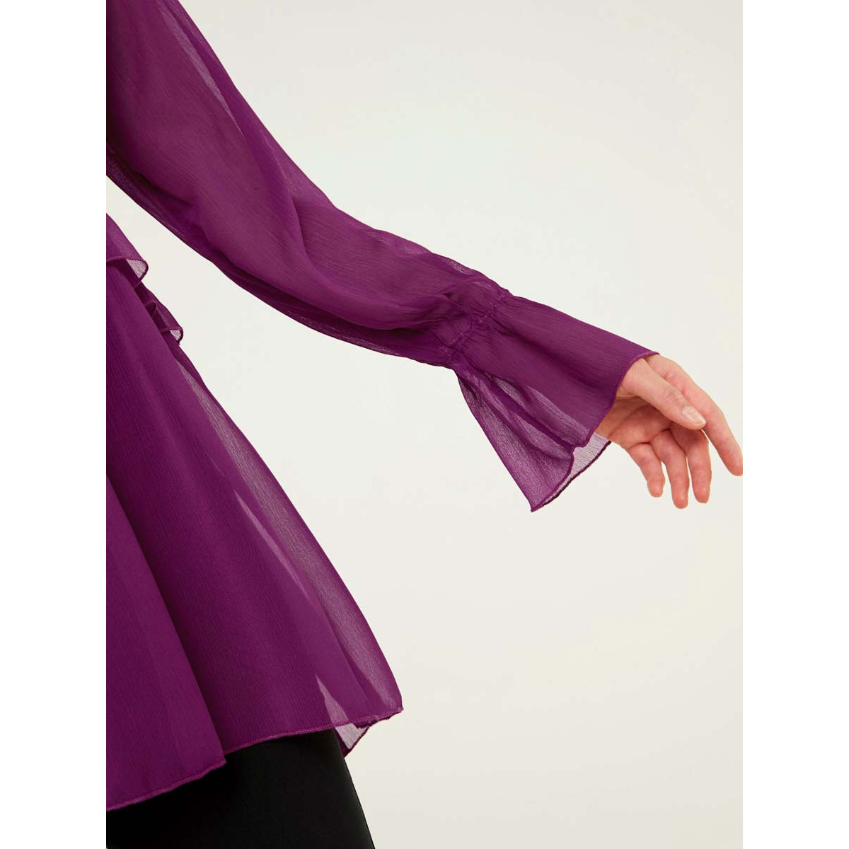 Designer-Chiffon-Volantsbluse u. Top cyclam