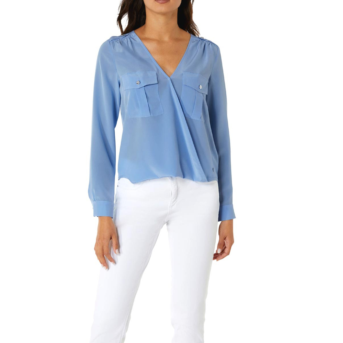 Seidenbluse in Wickel-Optik himmelblau