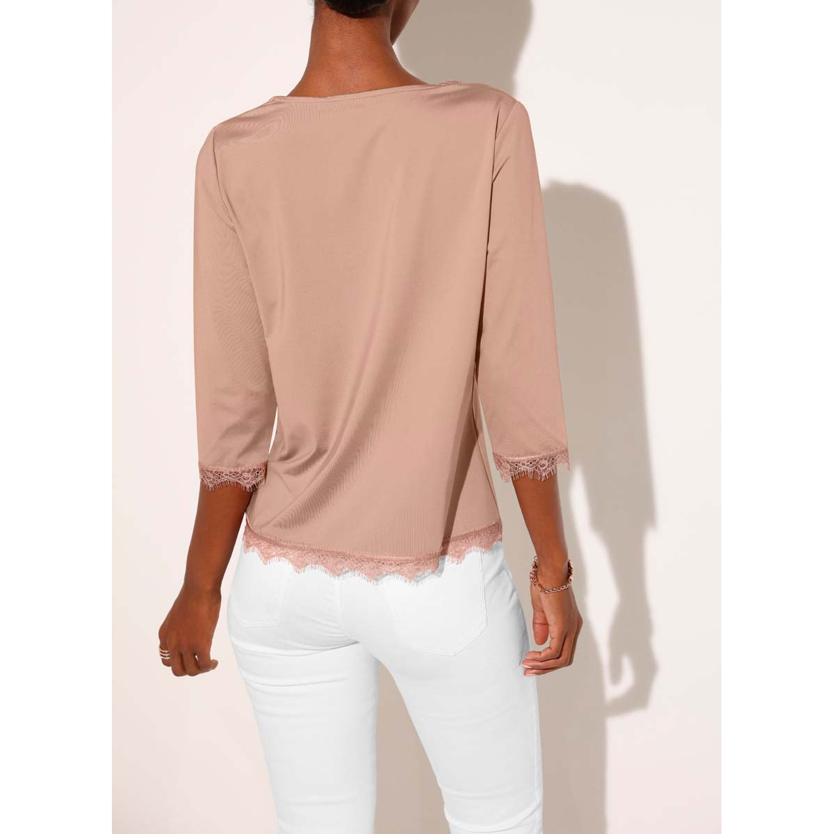 Shirt m. Spitze nude