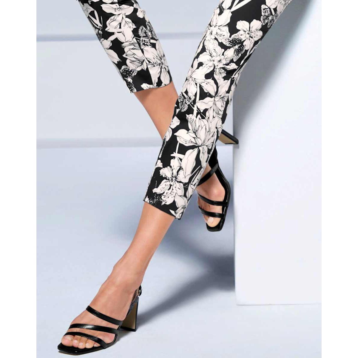 Designer-7/8-Druck-Stretchhhose schwarz-ecru