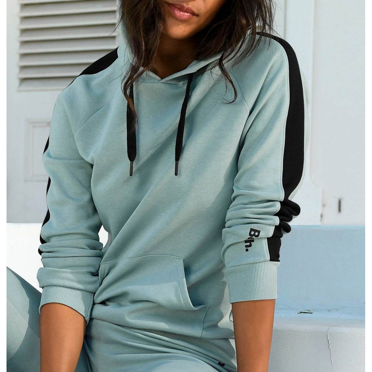Marken-Hoodie m. Kängurutasche mint