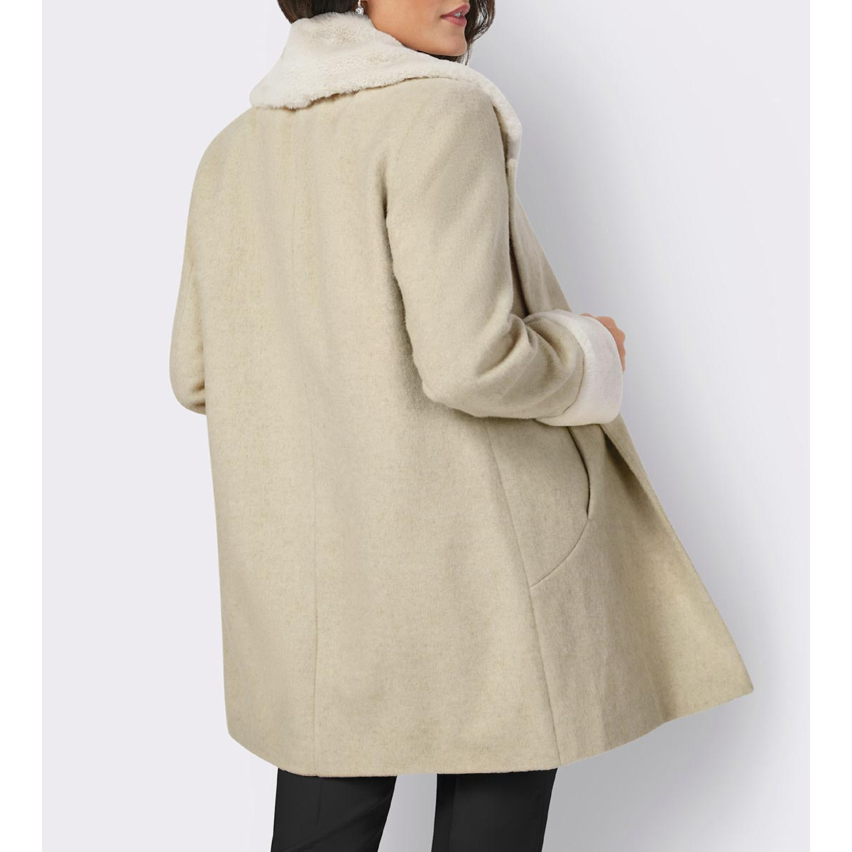 Wolljacke m.Pelz-Imitat-Details sand