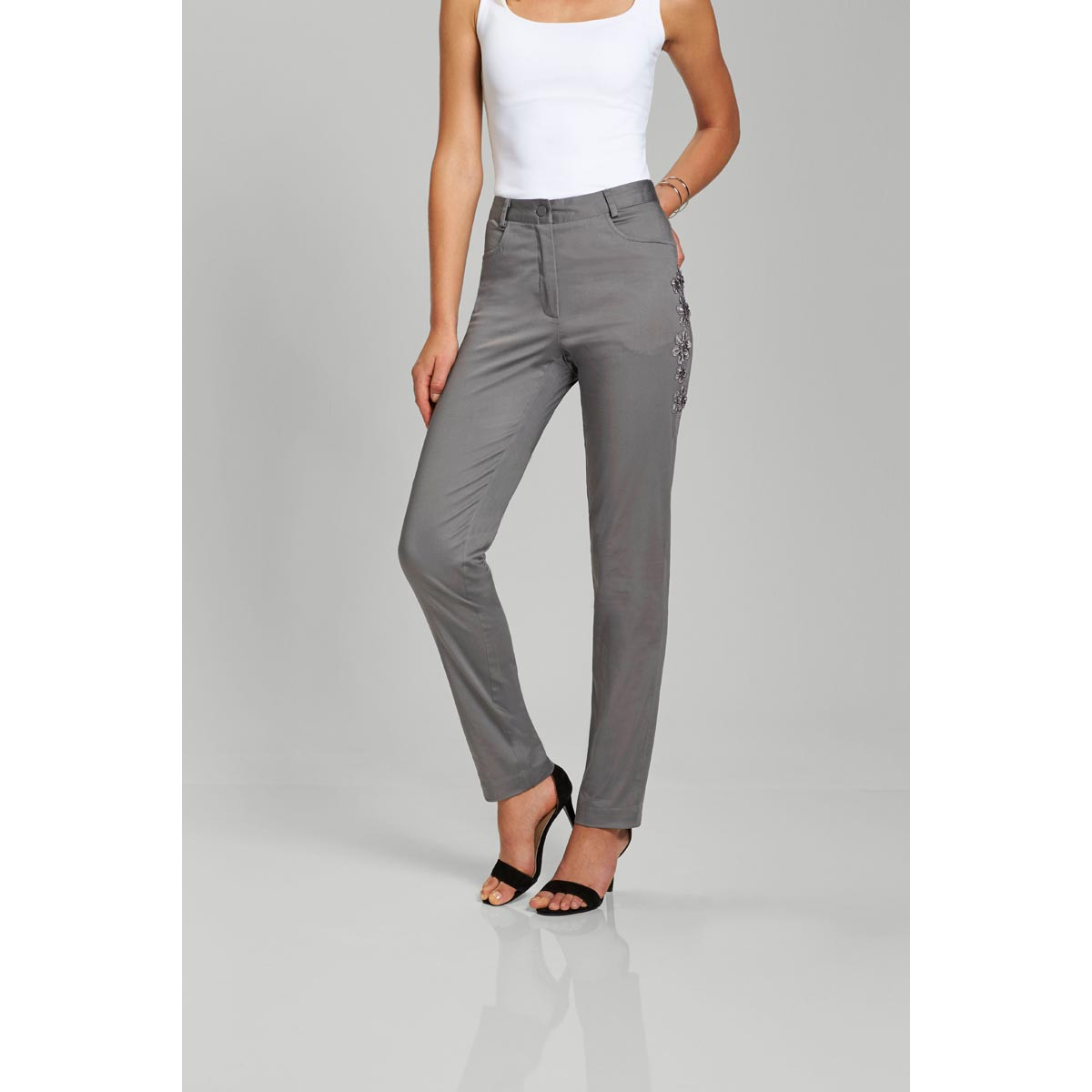 Stretchhose m. Stickerei grau