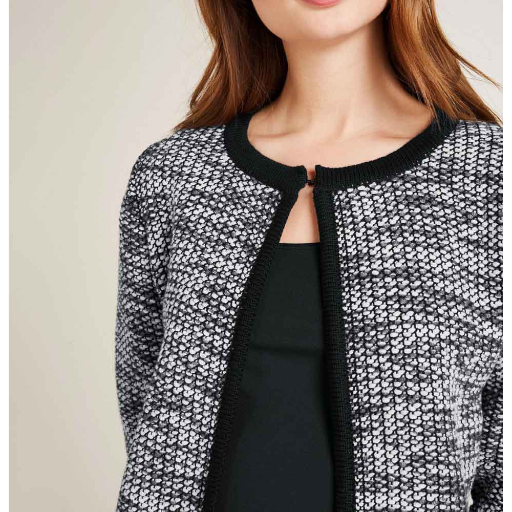 Designer-Strickjacke schwarz-weiß