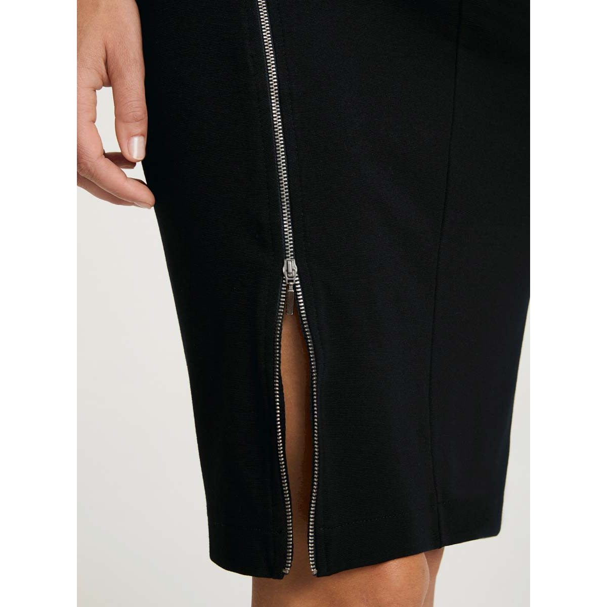 Designer-Stiftrock m. Zipper-Detail schwarz
