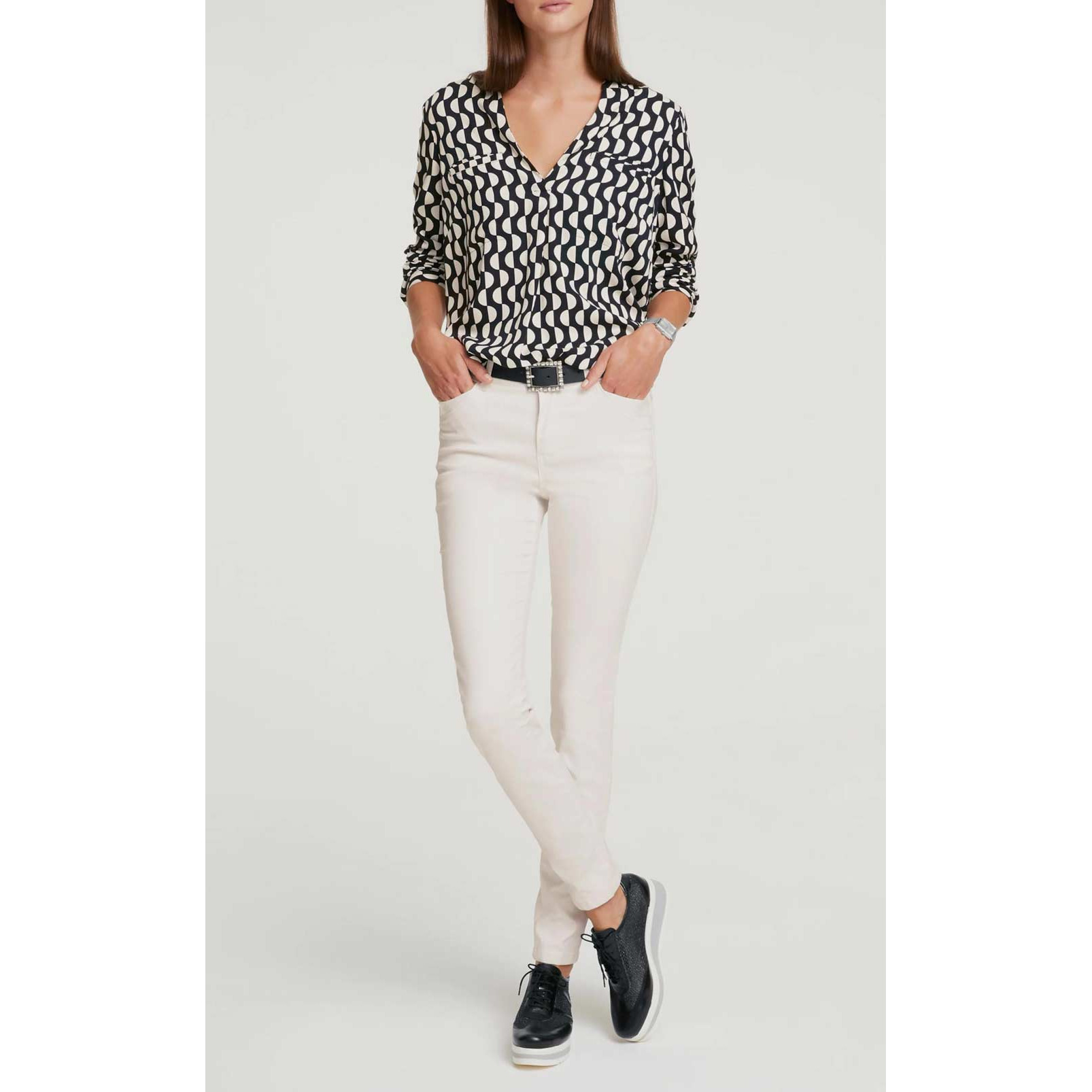 Designer-Jeans m. Pailletten weiß