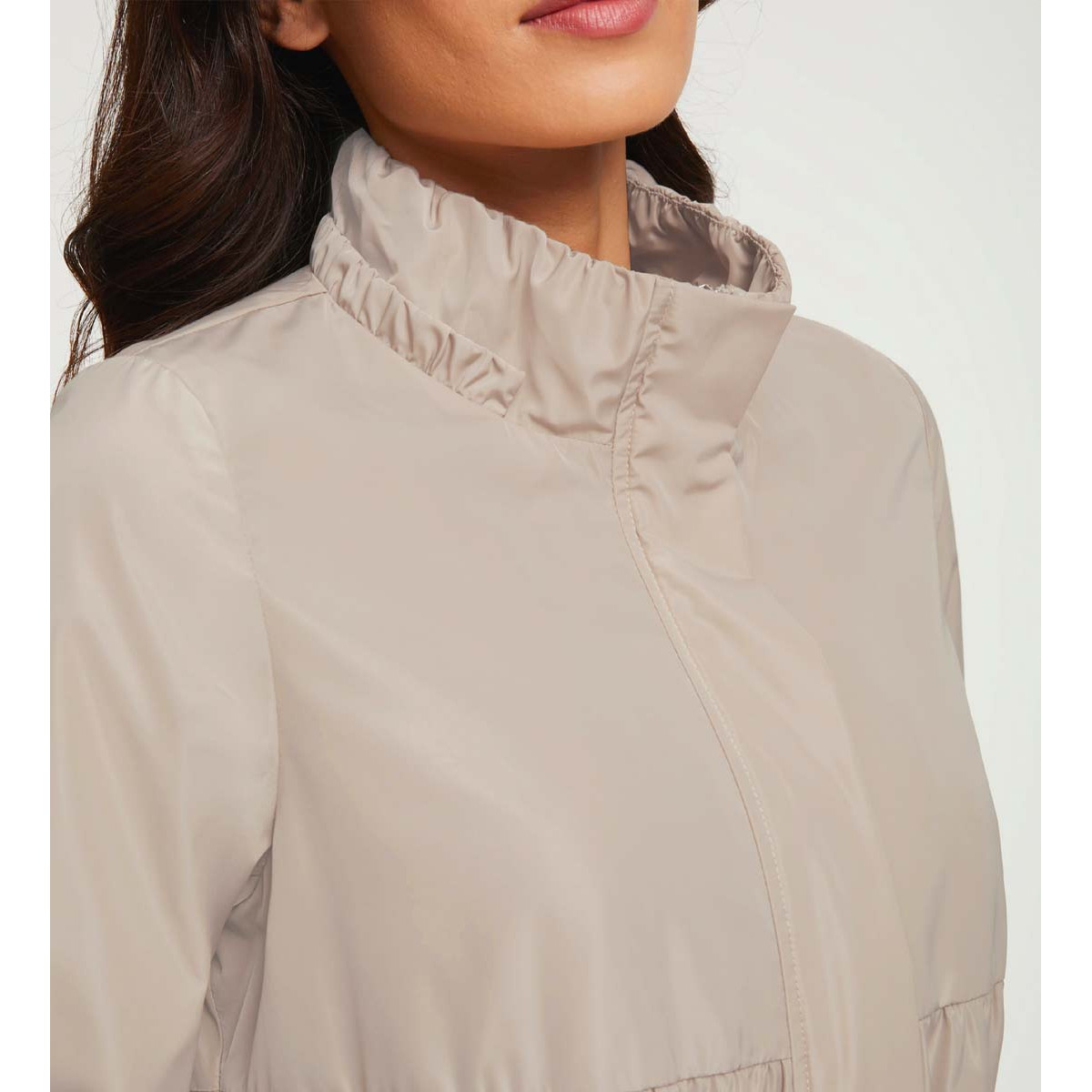 Designer-Übergangsmantel beige