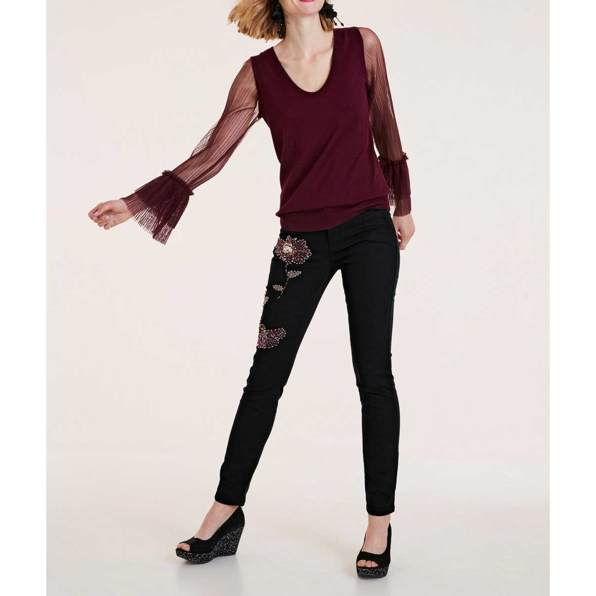Designer-Pullover m. Plisseeärmeln bordeaux