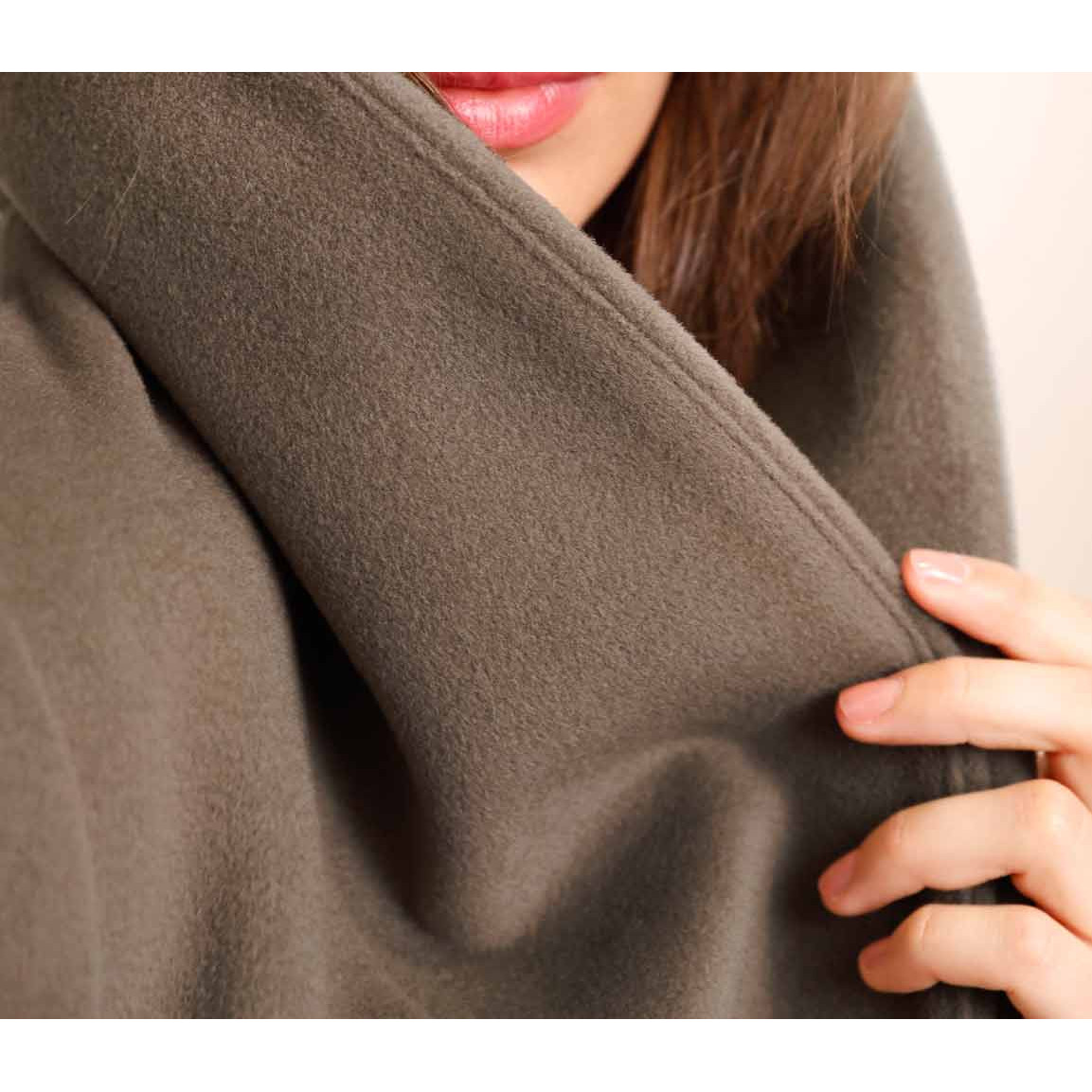 Luxus-Wollflausch-Longjacke taupe