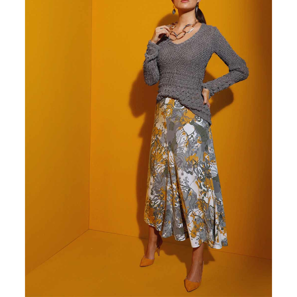 Pullover m. Flauschgarn grau