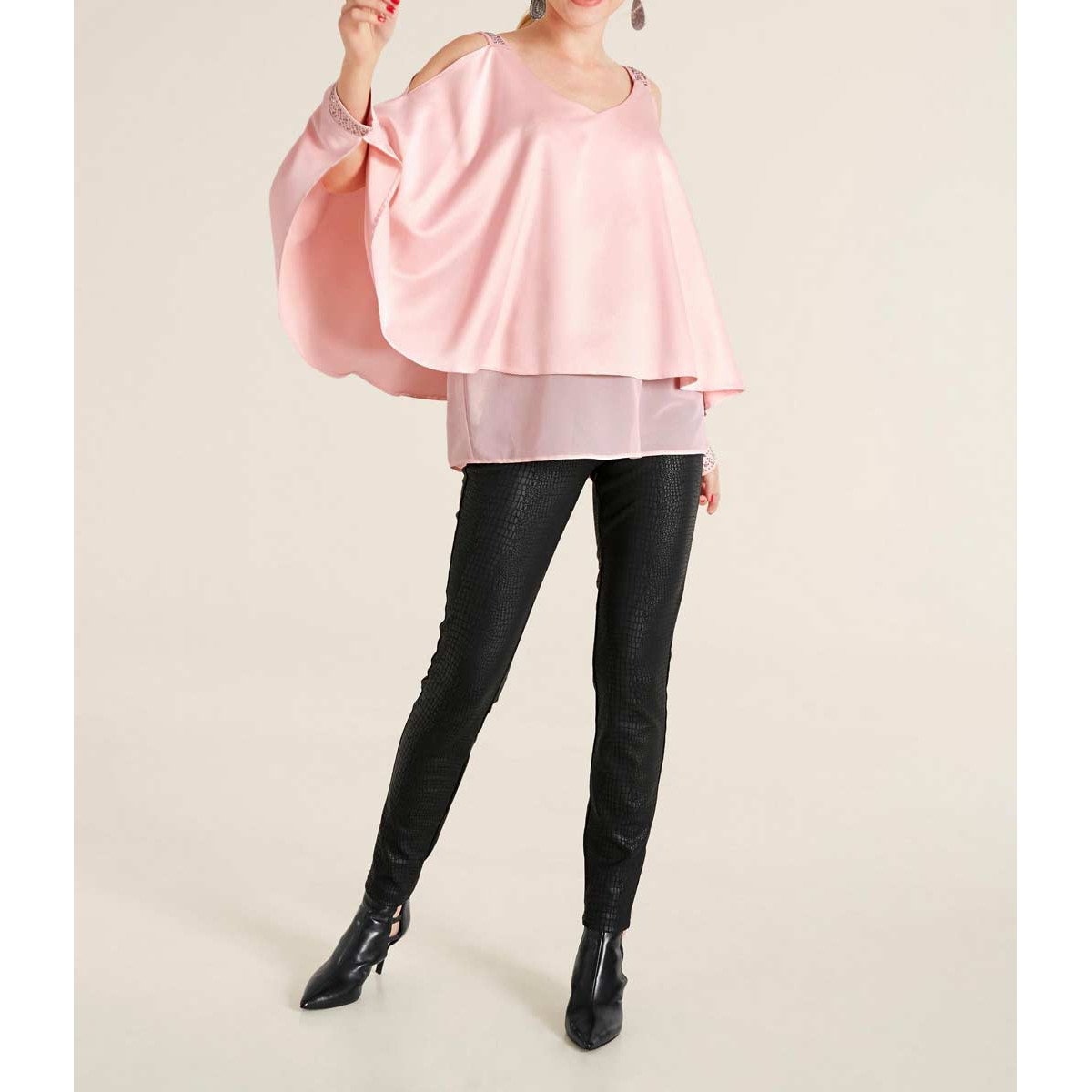 Designer-Satinbluse m. Cut-Outs rosé