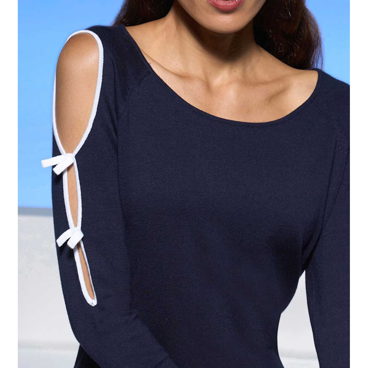 Designer-Pullover m.Cut-Outs nachtblau
