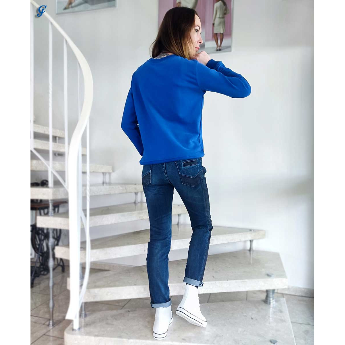 Marken-Boyfriend-Jeans blau-schwarz