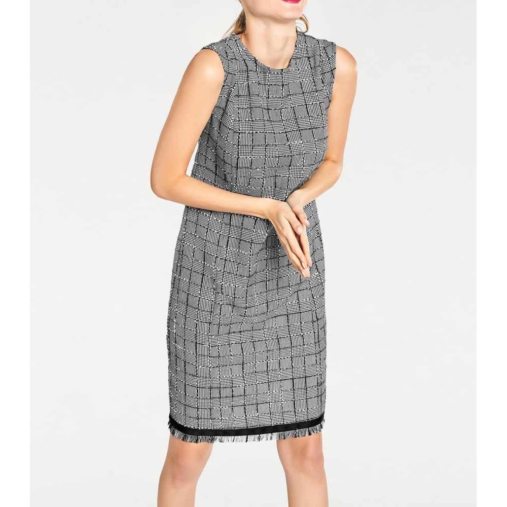 Designer-Etuikleid schwarz-weiß