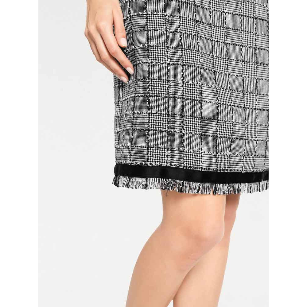 Designer-Etuikleid schwarz-weiß
