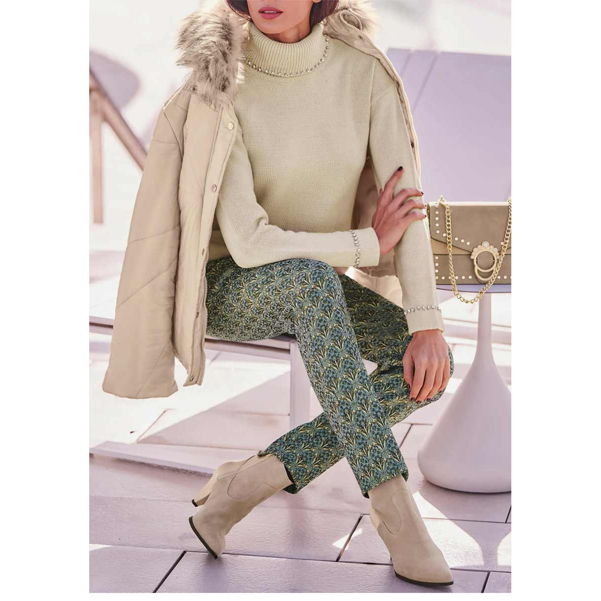 Designer-Steppjacke m. Webpelz sand