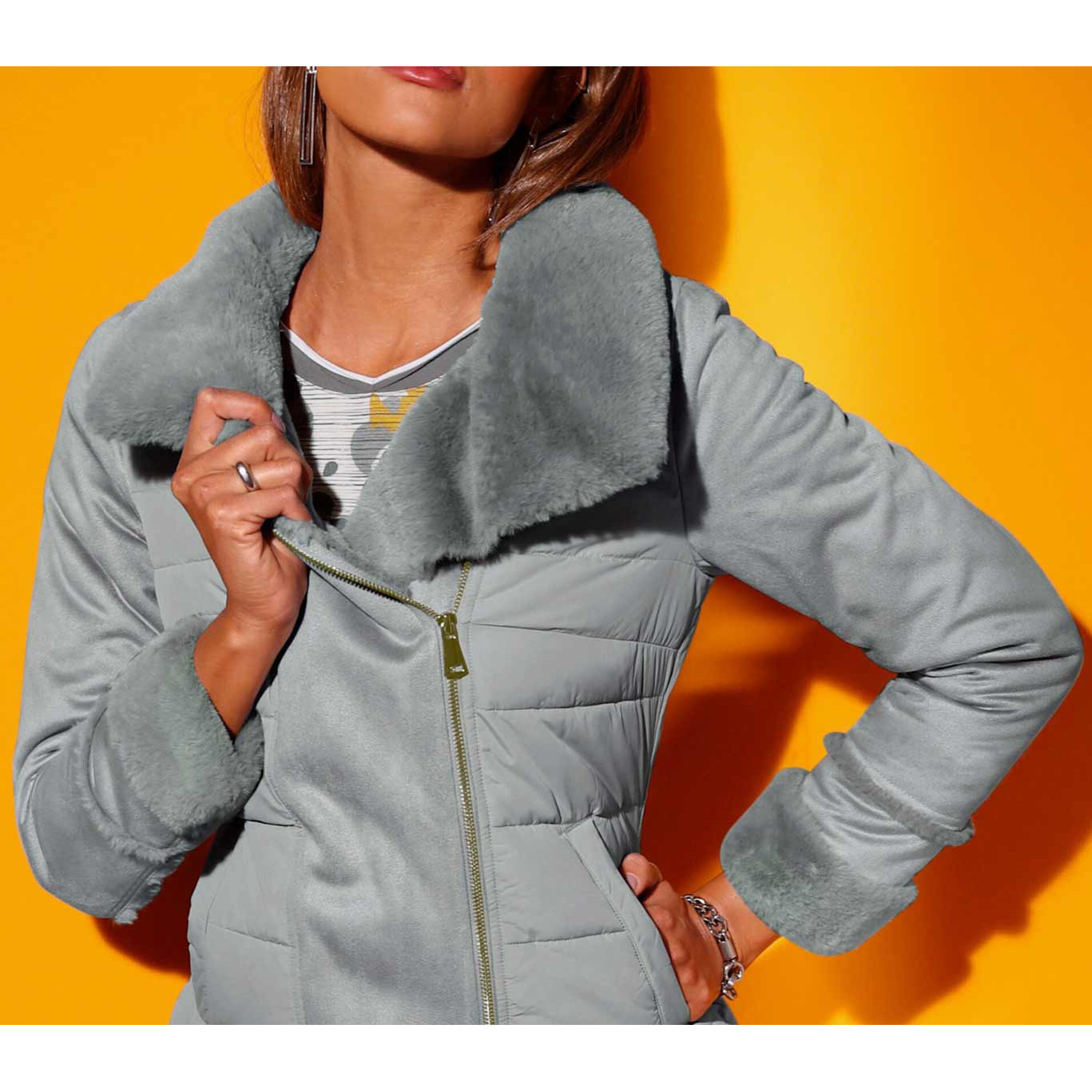 Materialmix-Lederimitatjacke steingrau