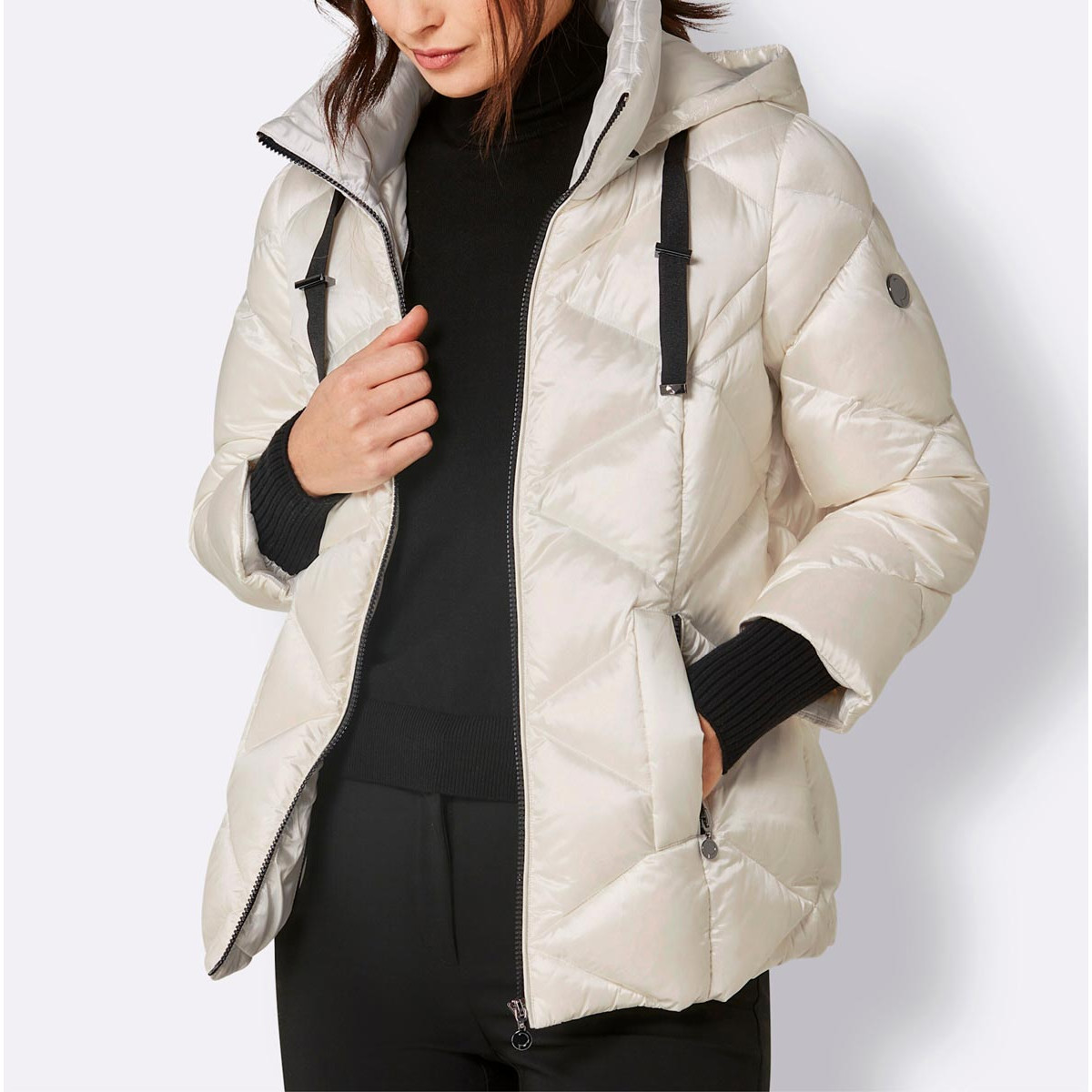 Daunenjacke m. Kapuze ecru