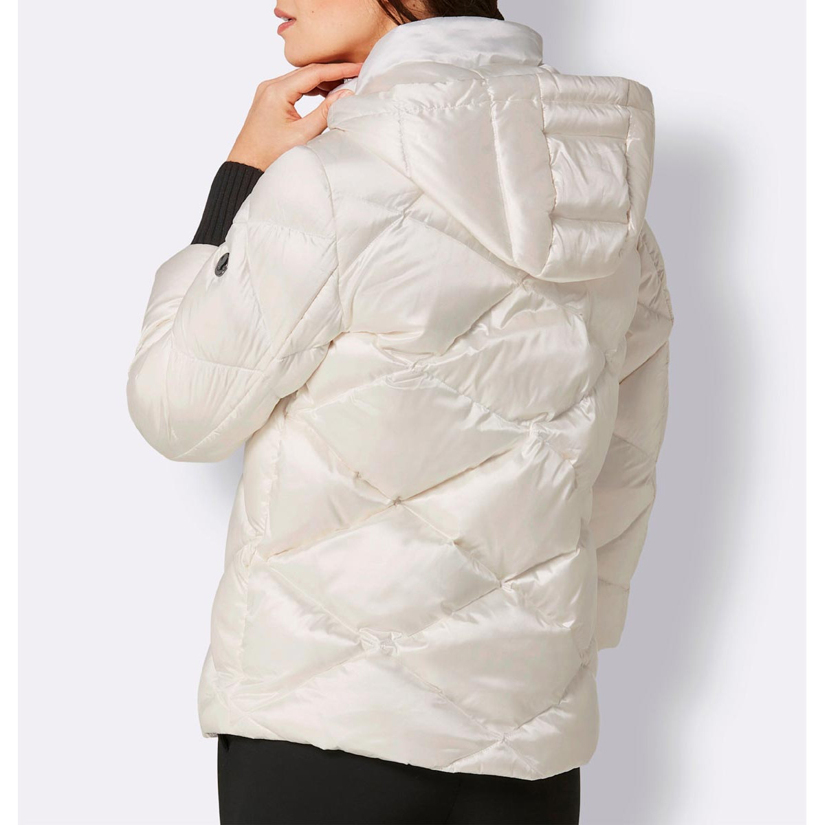 Daunenjacke m. Kapuze ecru