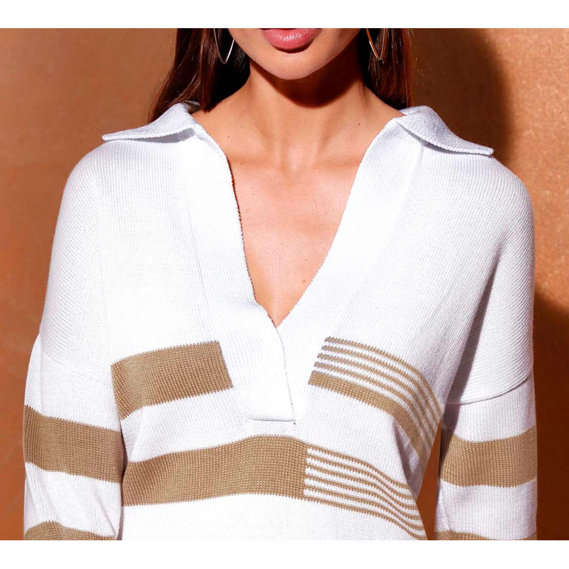 Pullover m. Polokragen ecru-camel