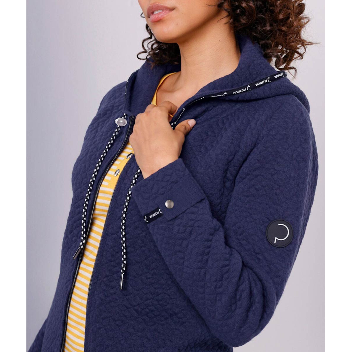Jacquardstrickjacke m. Kapuze marine