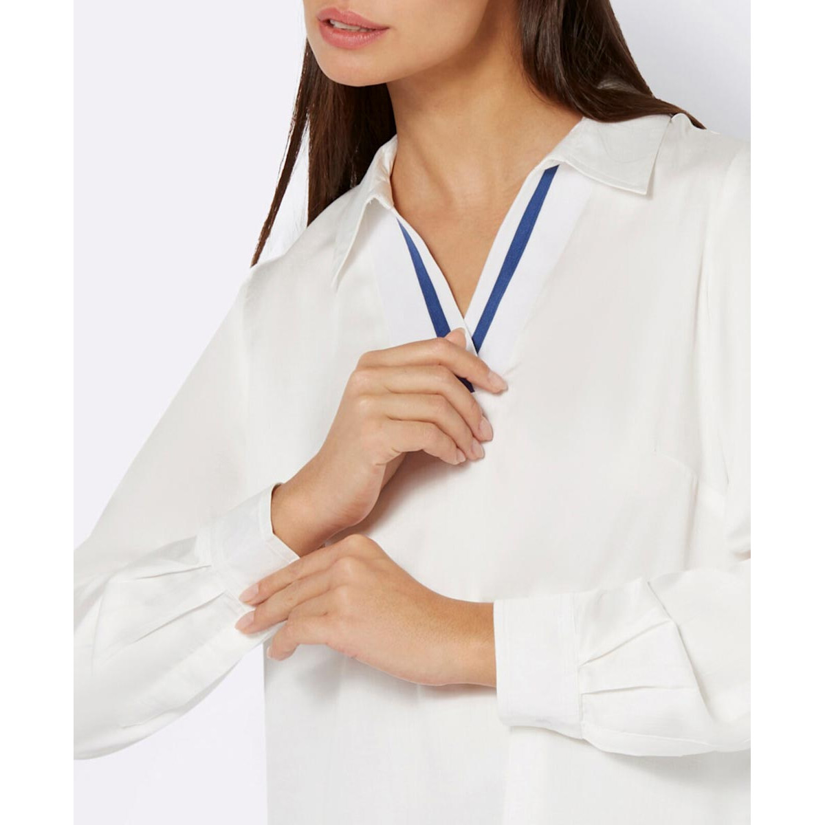 Modal-Bluse m. Kontrast-Akzenten ecru-royalblau