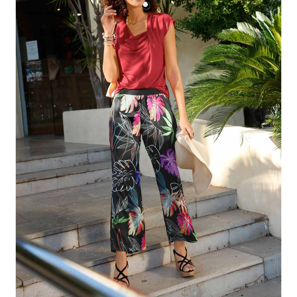Satinhose schwarz-bunt