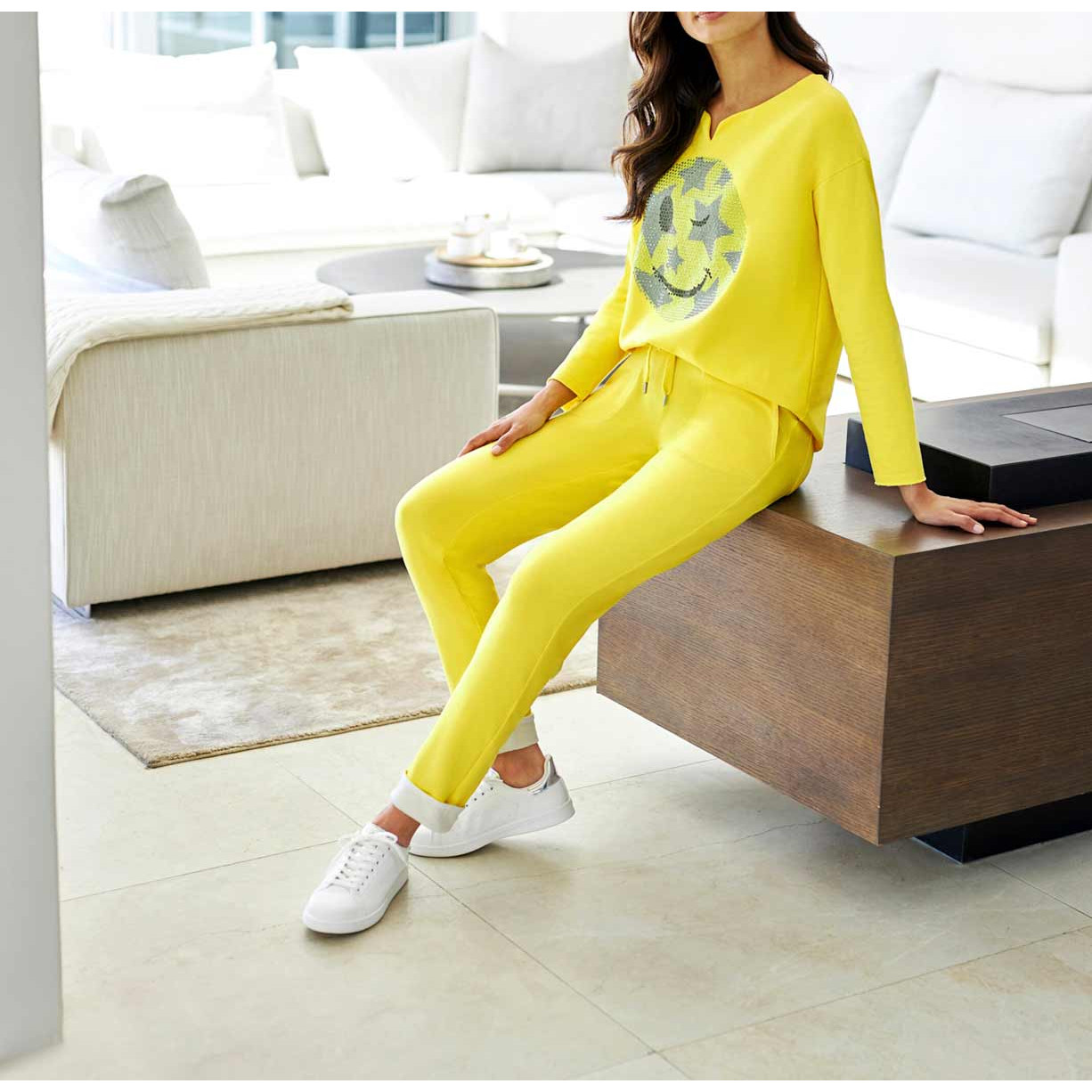 Designer-Oversized-Sweatshirt gelb