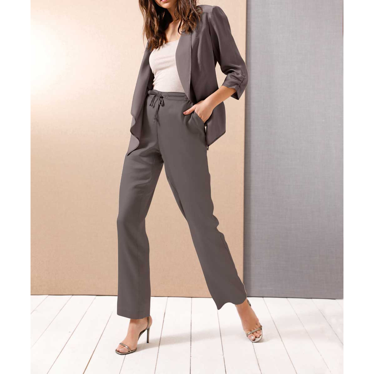 Blusenblazer m. Leinen taupe