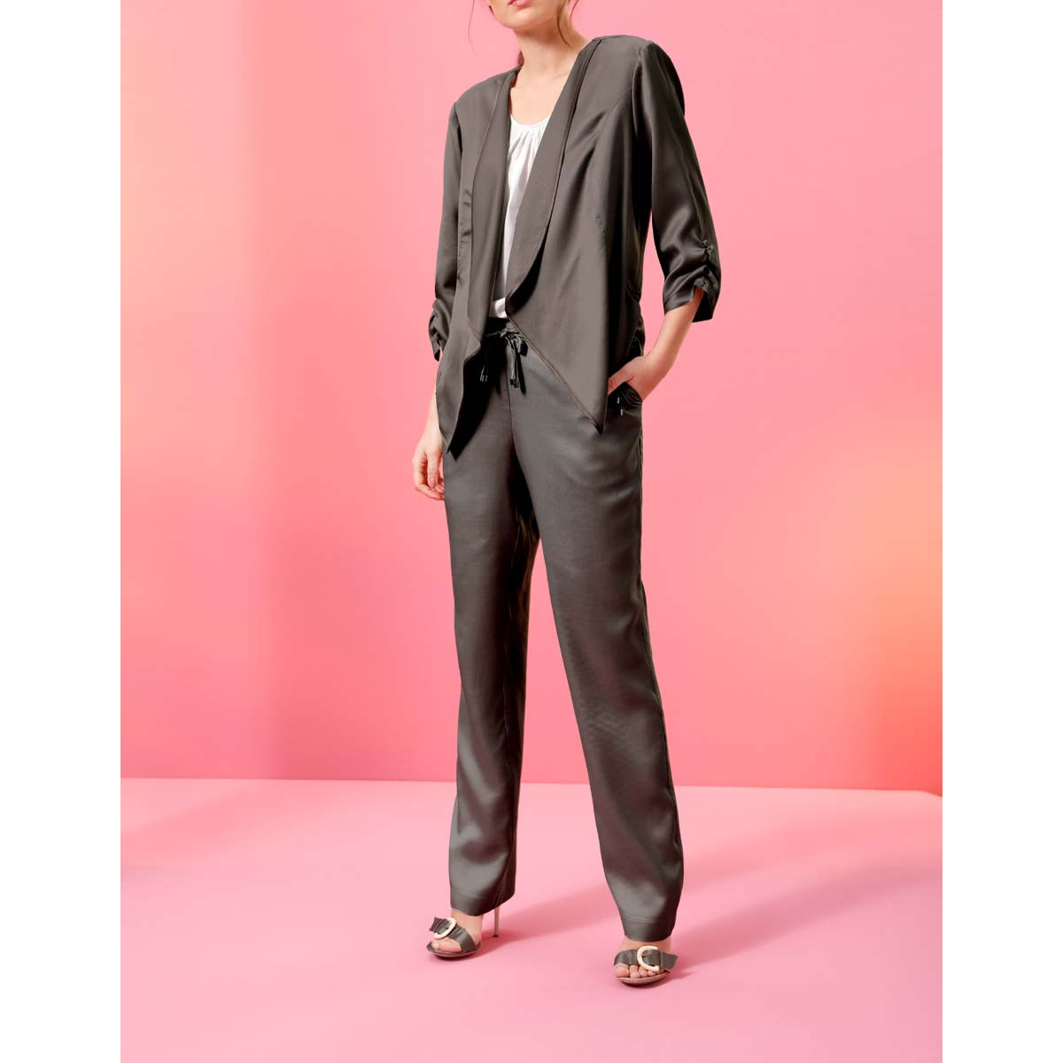 Blusenblazer m. Leinen taupe