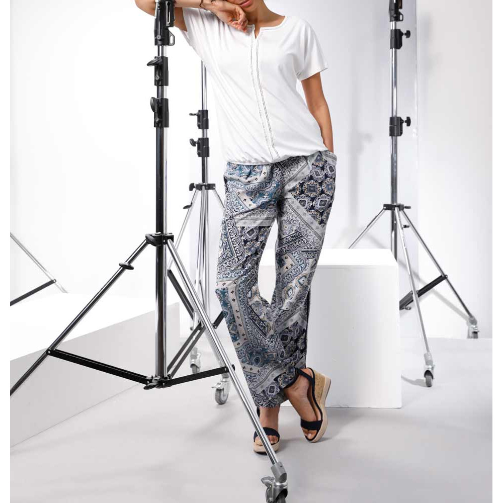 Druckhose blau-gemustert