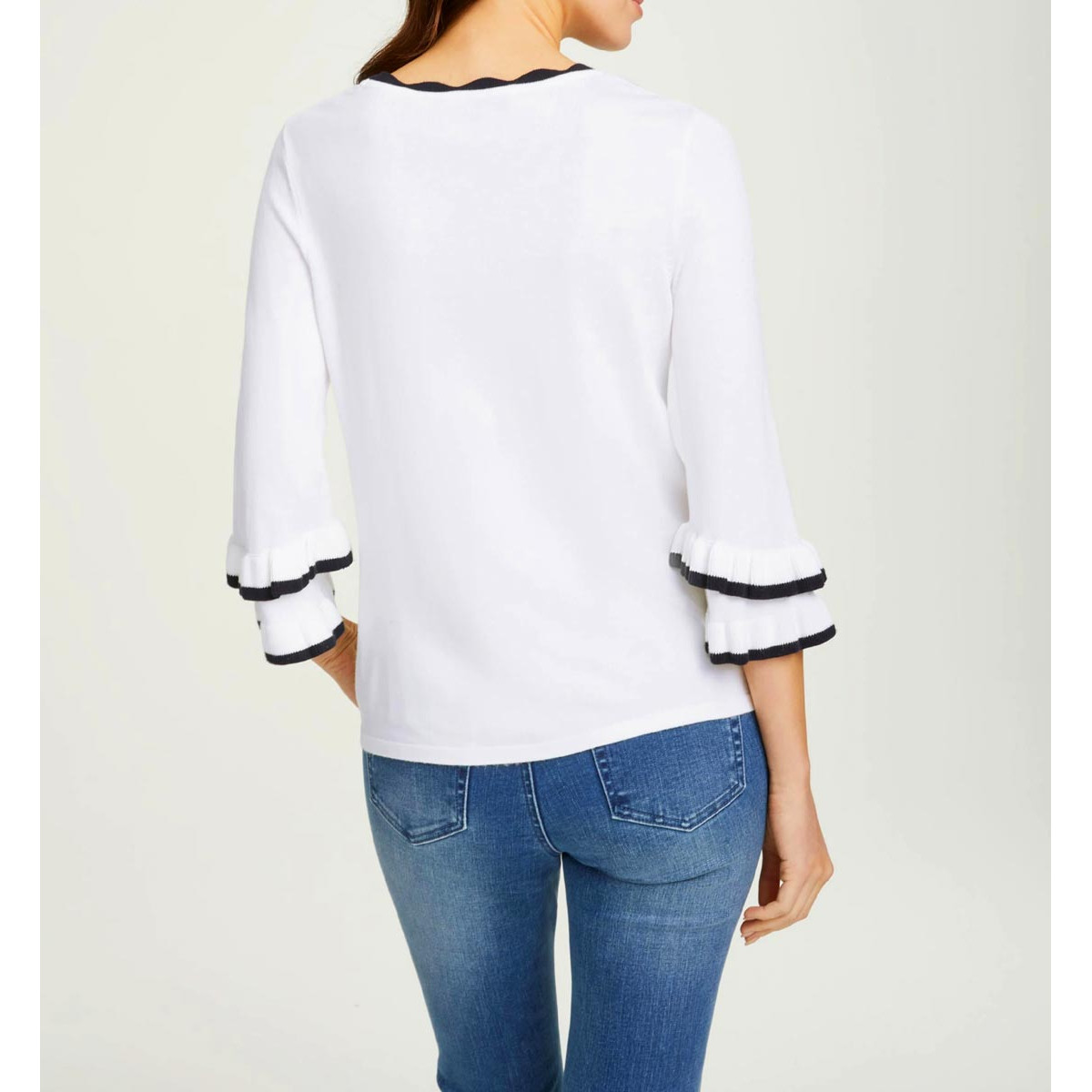 Designer-Pullover m. Volants ecru