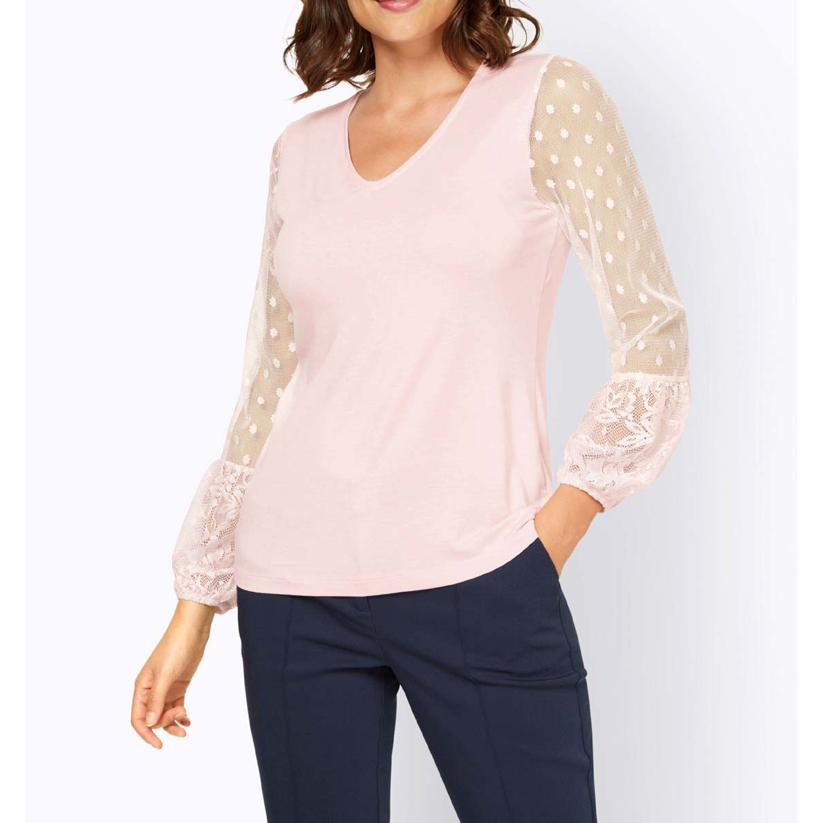 Designer-Shirt m. Langarm aus Spitze hellrosé