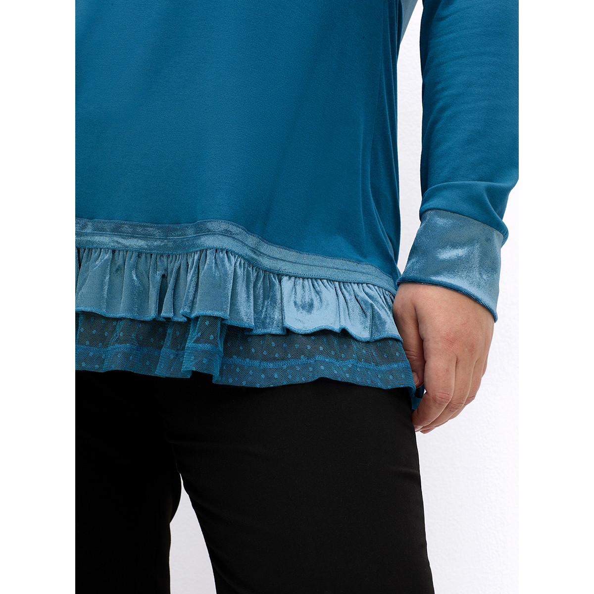 Materialmix-Shirt m. Volants topas