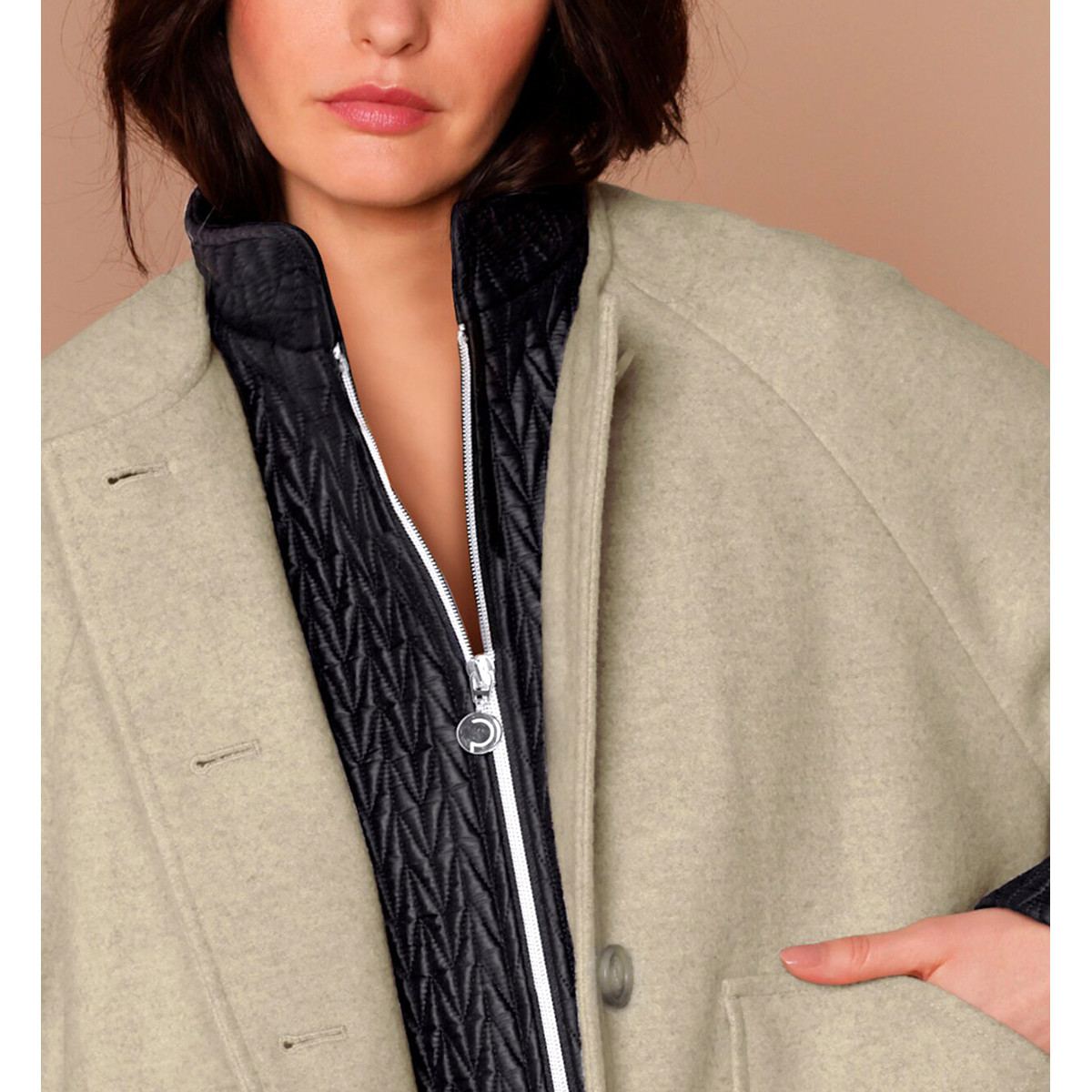 Wolljacke in 2-in-1-Optik beige-schwarz